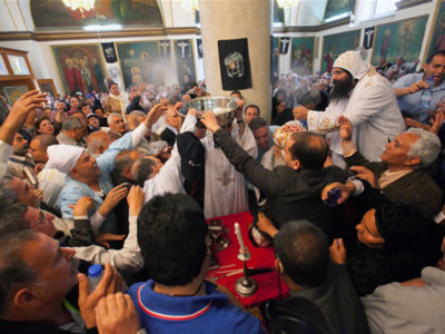 Le pape Chenouda mort, de nombreux coptes ont fait le pèlerinage vers Israël
