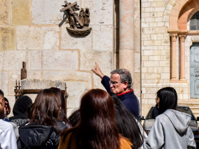 Enseigner Jésus en hébreu